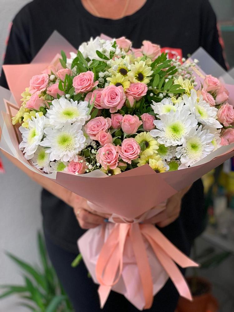 Букет цветов из: Розы и Хризантемы в Торопце