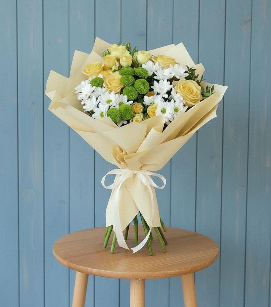 Букет цветов из: Хризантемы и Розы в Торопце