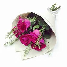 Букет цветов из:  Розы в Торопце