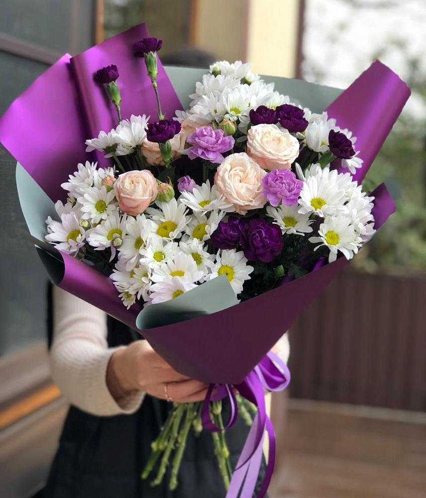 Букет цветов из: Хризантемы, Гвоздики и Розы в Торопце