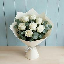 Букет Белые розы в Эвкалипте в Торопце